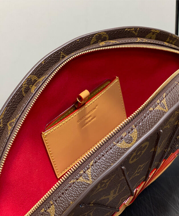 Louis Vuitton LV Fan M14804 Brown